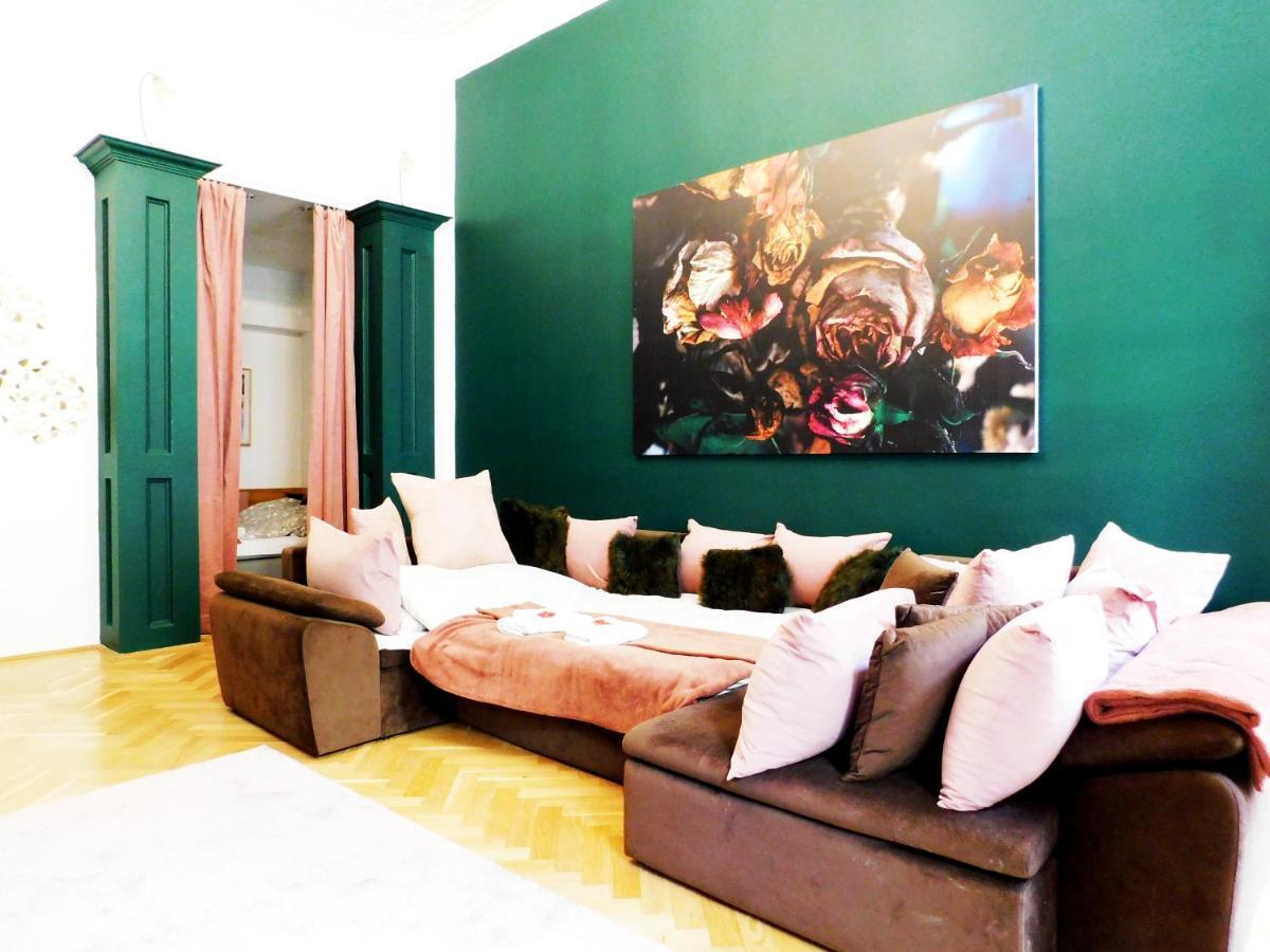 Wonder Deer Lux Apartment At The Parliament Self Check-In Budapešť Exteriér fotografie